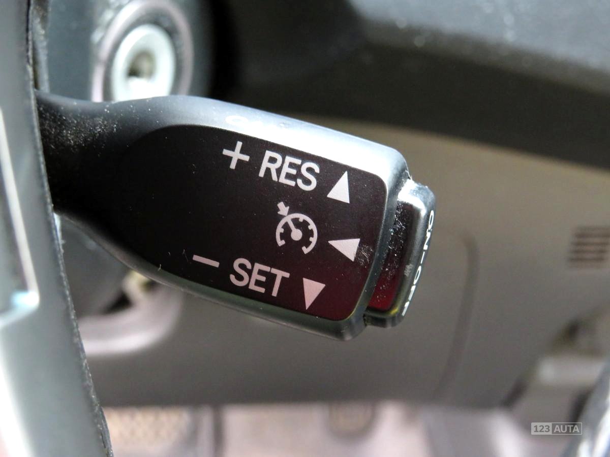 Toyota Hilux, 2013 - pohled č. 19