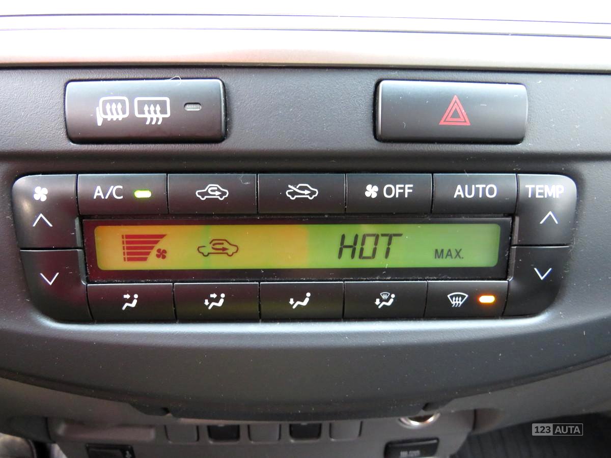 Toyota Hilux, 2013 - pohled č. 20