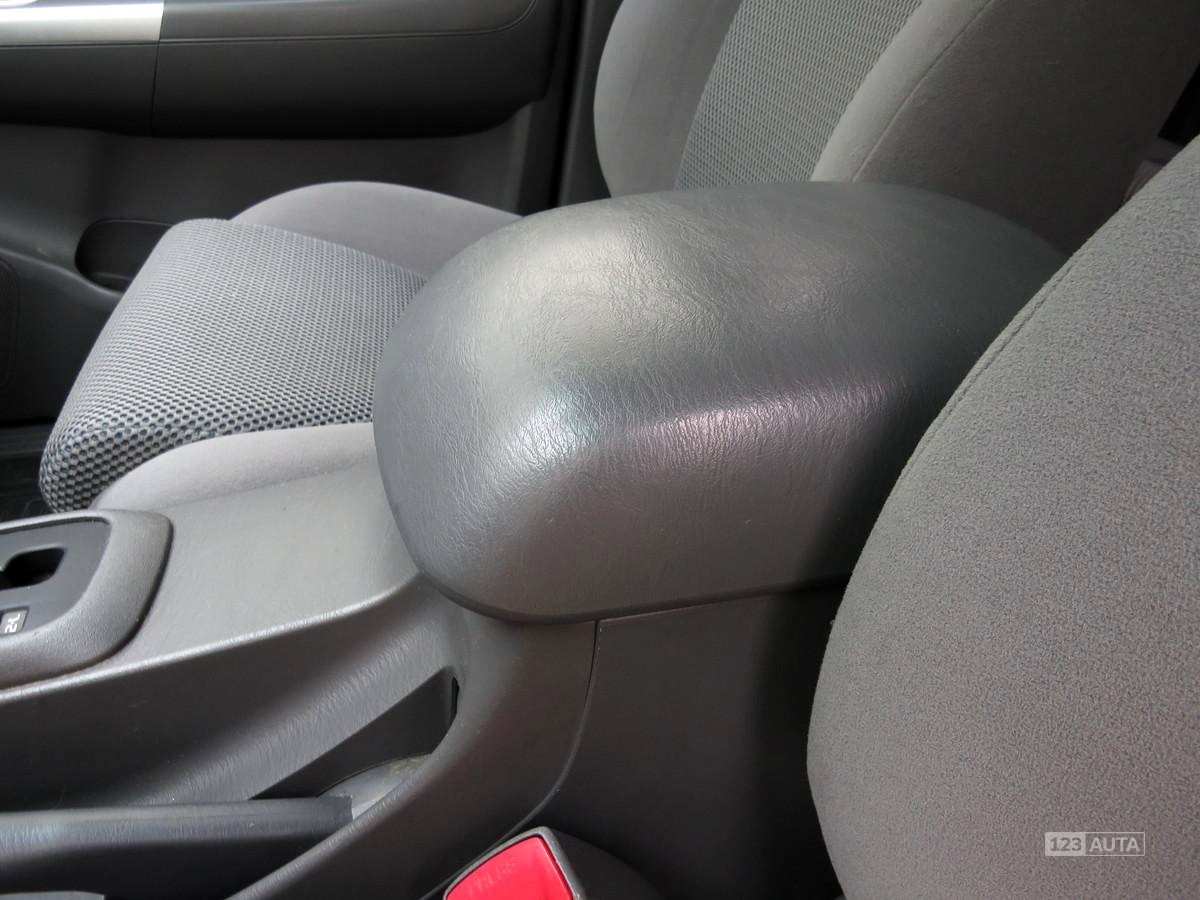 Toyota Hilux, 2013 - pohled č. 29