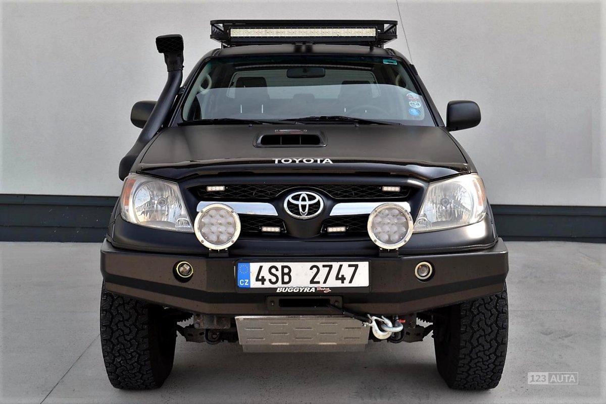 Toyota Hilux, 2008 - pohled č. 2