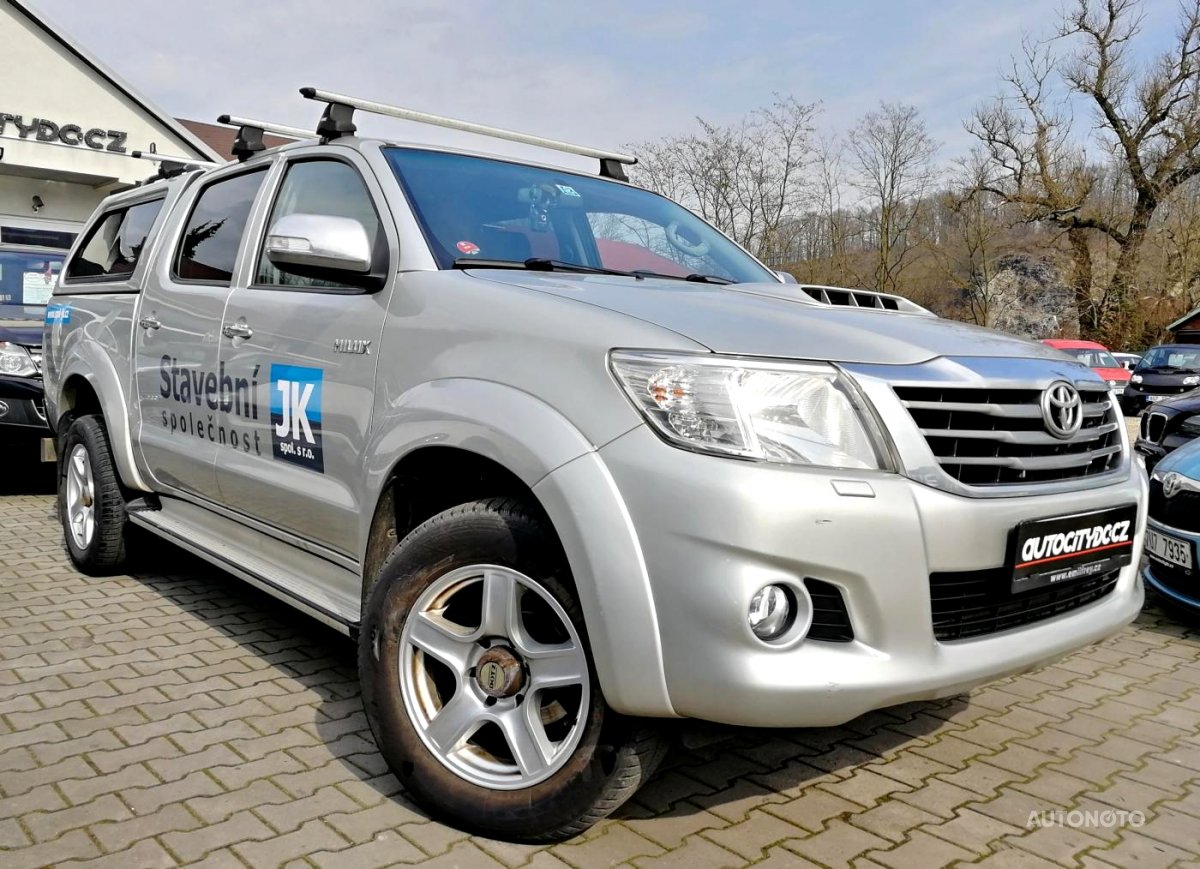 Toyota Hilux, 2013 - celkový pohled