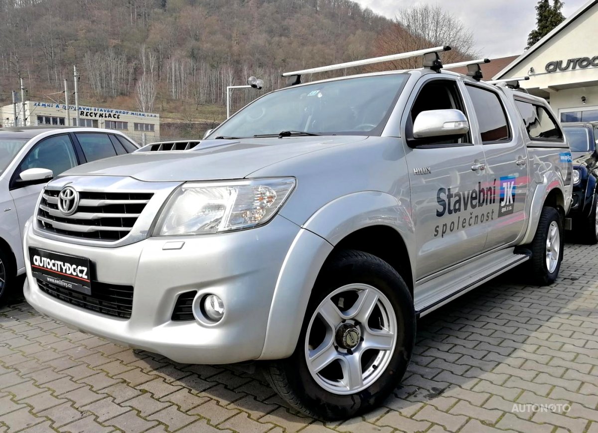 Toyota Hilux, 2013 - pohled č. 3
