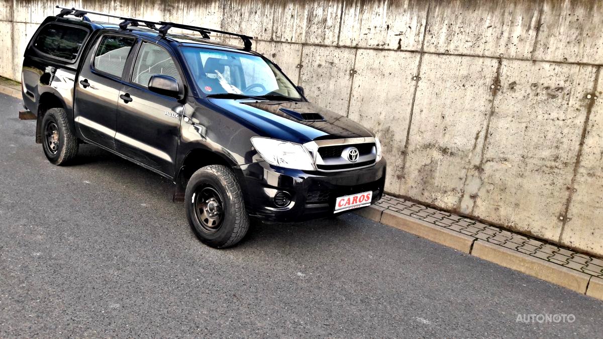 Toyota Hilux, 2011 - pohled č. 2