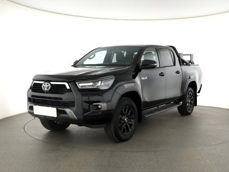 Toyota Hilux, 2023 - pohled č. 3