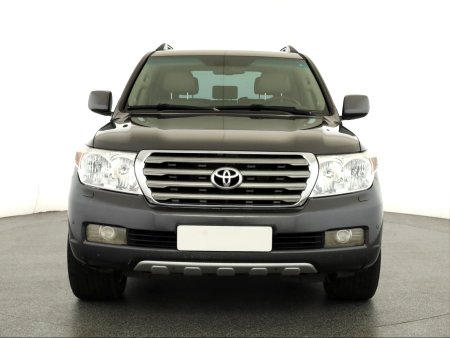 Toyota Land Cruiser V8, 2008 - pohled č. 2