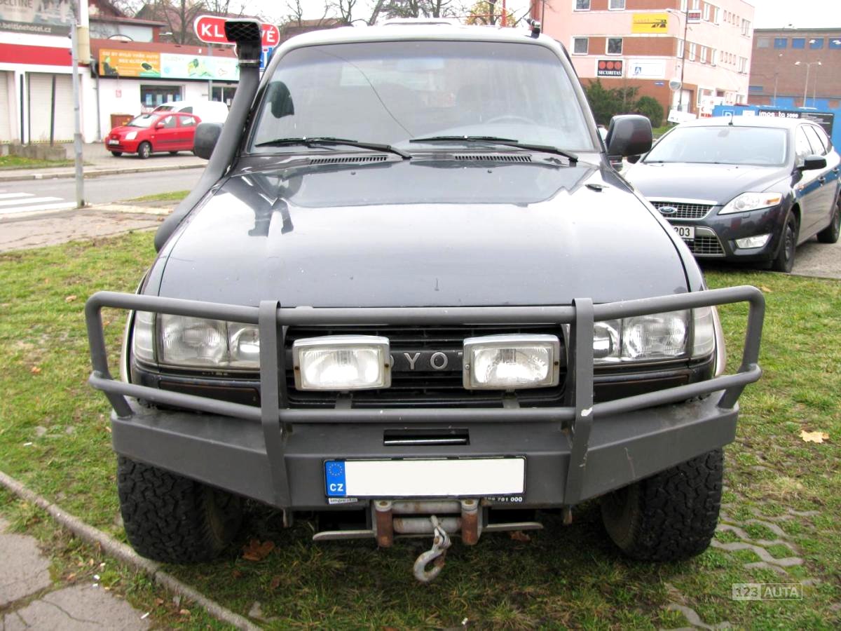 Toyota Land Cruiser, 1991 - pohled č. 8