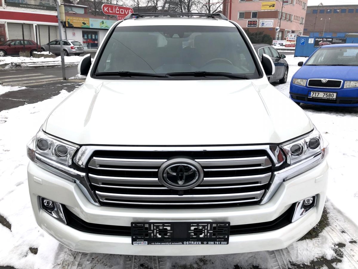 Toyota Land Cruiser, 2020 - pohled č. 8