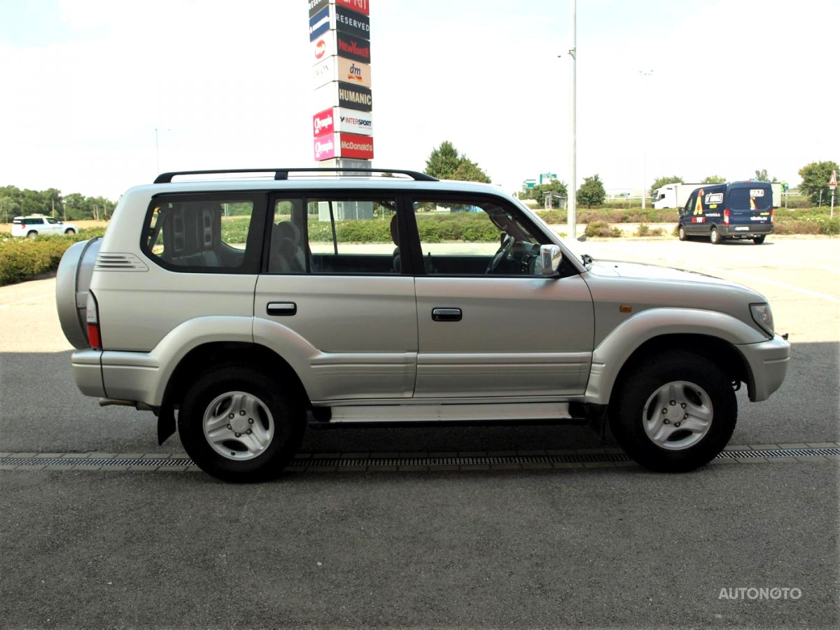 Toyota Land Cruiser, 2000 - pohled č. 7