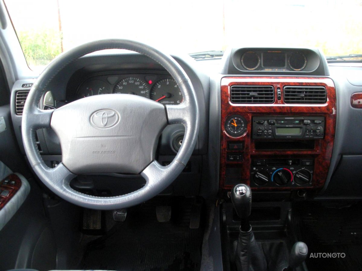 Toyota Land Cruiser, 1999 - pohled č. 10