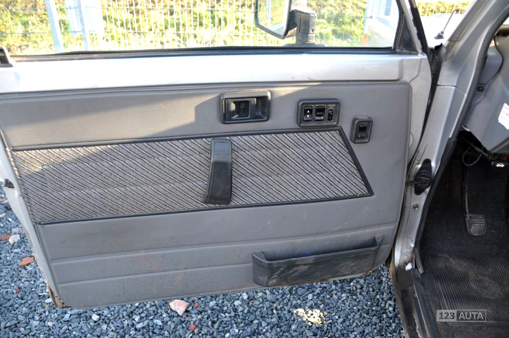 Toyota Land Cruiser, 1987 - pohled č. 8