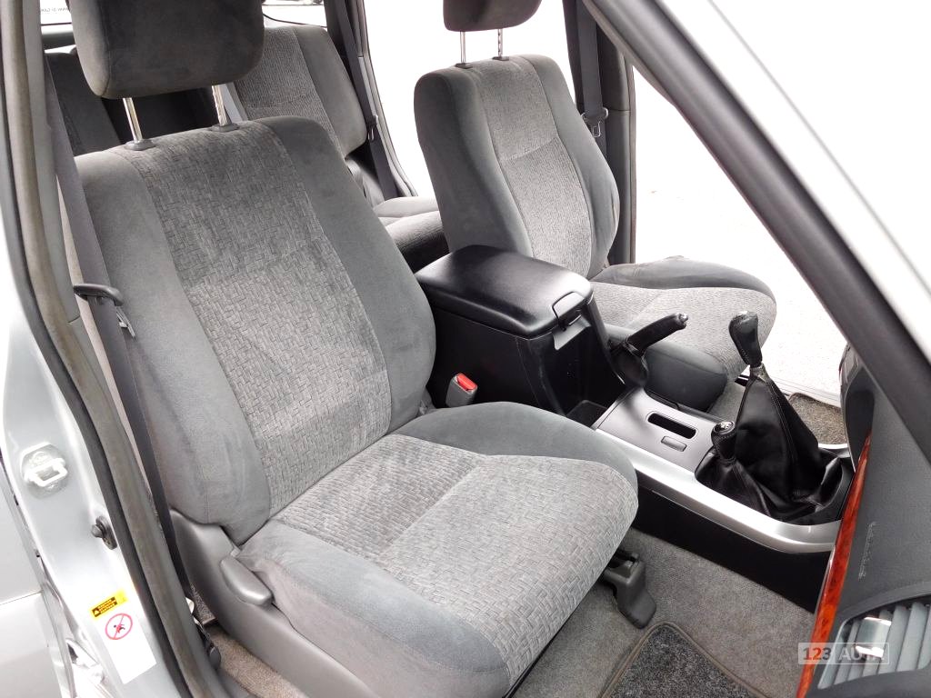 Toyota Land Cruiser, 2004 - pohled č. 13