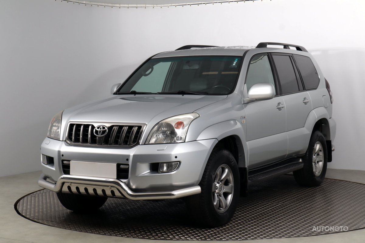 Toyota Land Cruiser, 2009 - pohled č. 3