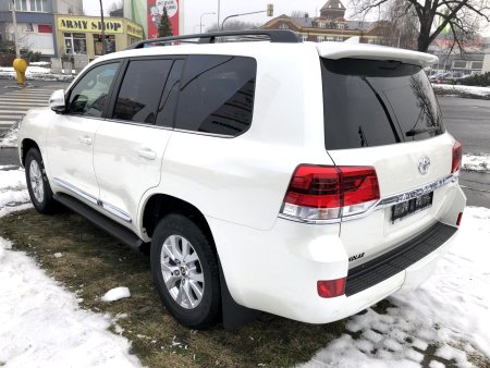 Toyota Land Cruiser, 2020 - pohled č. 3
