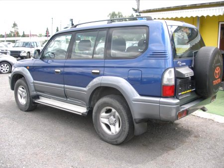 Toyota Land Cruiser, 2001 - pohled č. 2