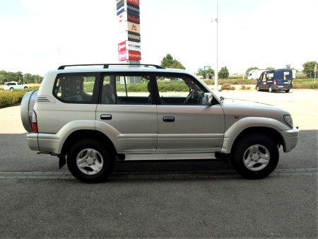 Toyota Land Cruiser, 2000 - pohled č. 7