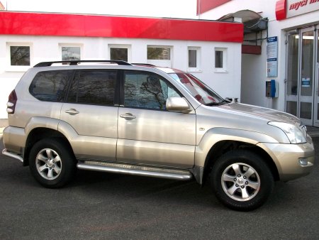 Toyota Land Cruiser, 2004 - pohled č. 3