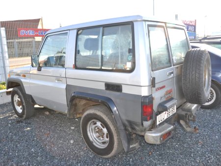 Toyota Land Cruiser, 1987 - pohled č. 2