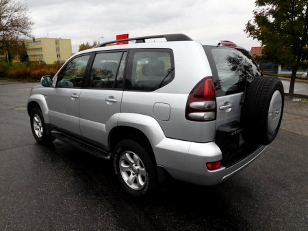 Toyota Land Cruiser, 2004 - pohled č. 3