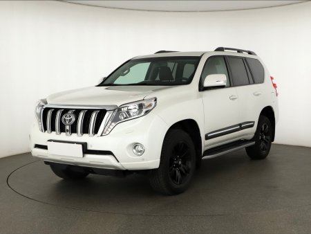 Toyota Land Cruiser, 2017 - pohled č. 3