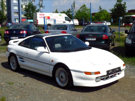 Toyota MR2, 1990 - pohled č. 3