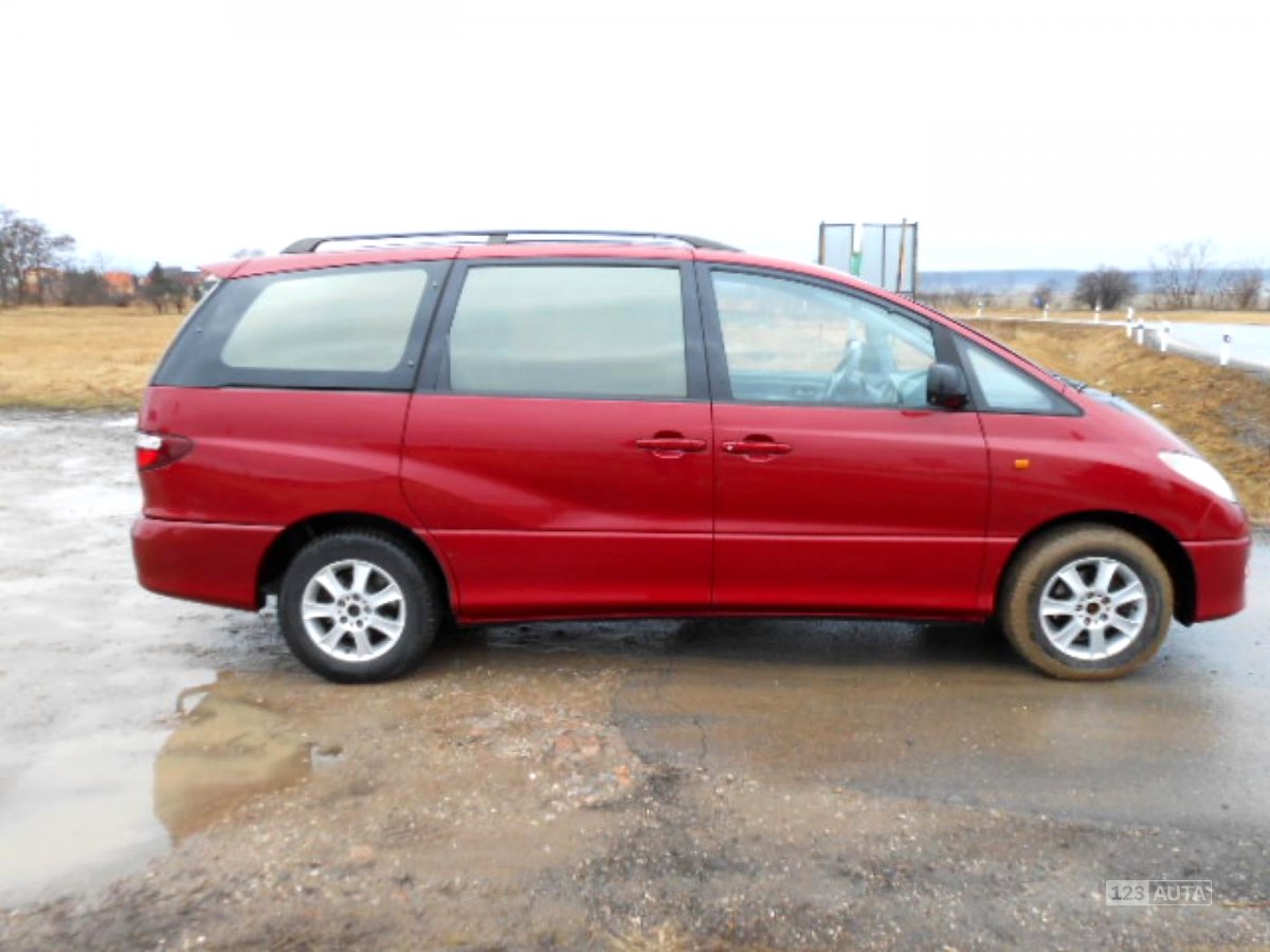 Toyota Previa, 2001 - pohled č. 4