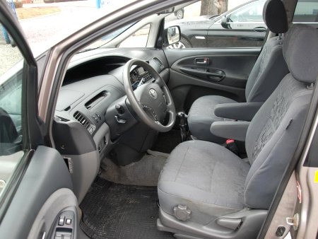 Toyota Previa, 2006 - pohled č. 6