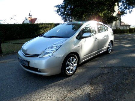 Toyota Prius 1.5 HSD, Hybrid, DPH, Sada kol
