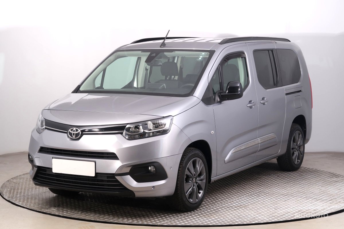 Toyota ProAce City Verso, 2024 - pohled č. 3