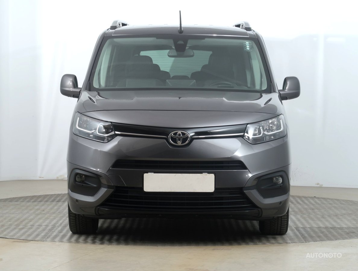 Toyota ProAce City Verso, 2021 - pohled č. 2