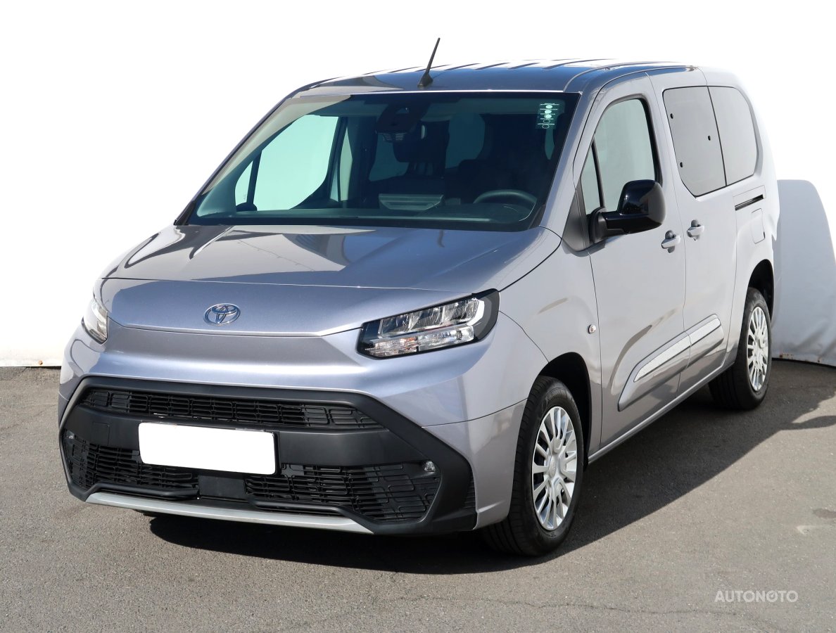 Toyota ProAce City Verso, 2024 - pohled č. 3