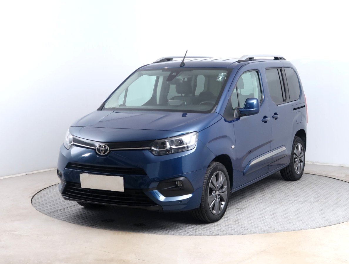 Toyota ProAce City Verso, 2020 - pohled č. 3
