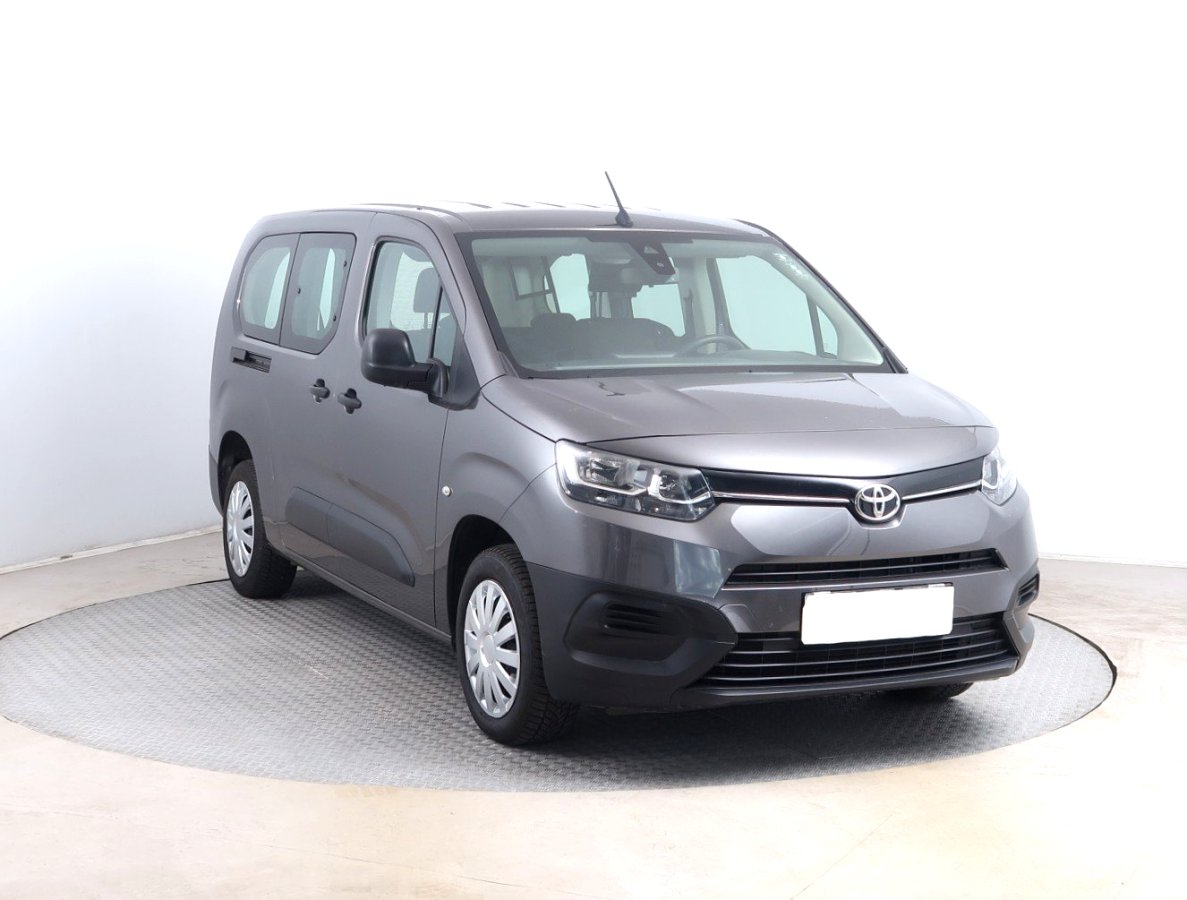 Toyota ProAce City Verso, 2021 - celkový pohled