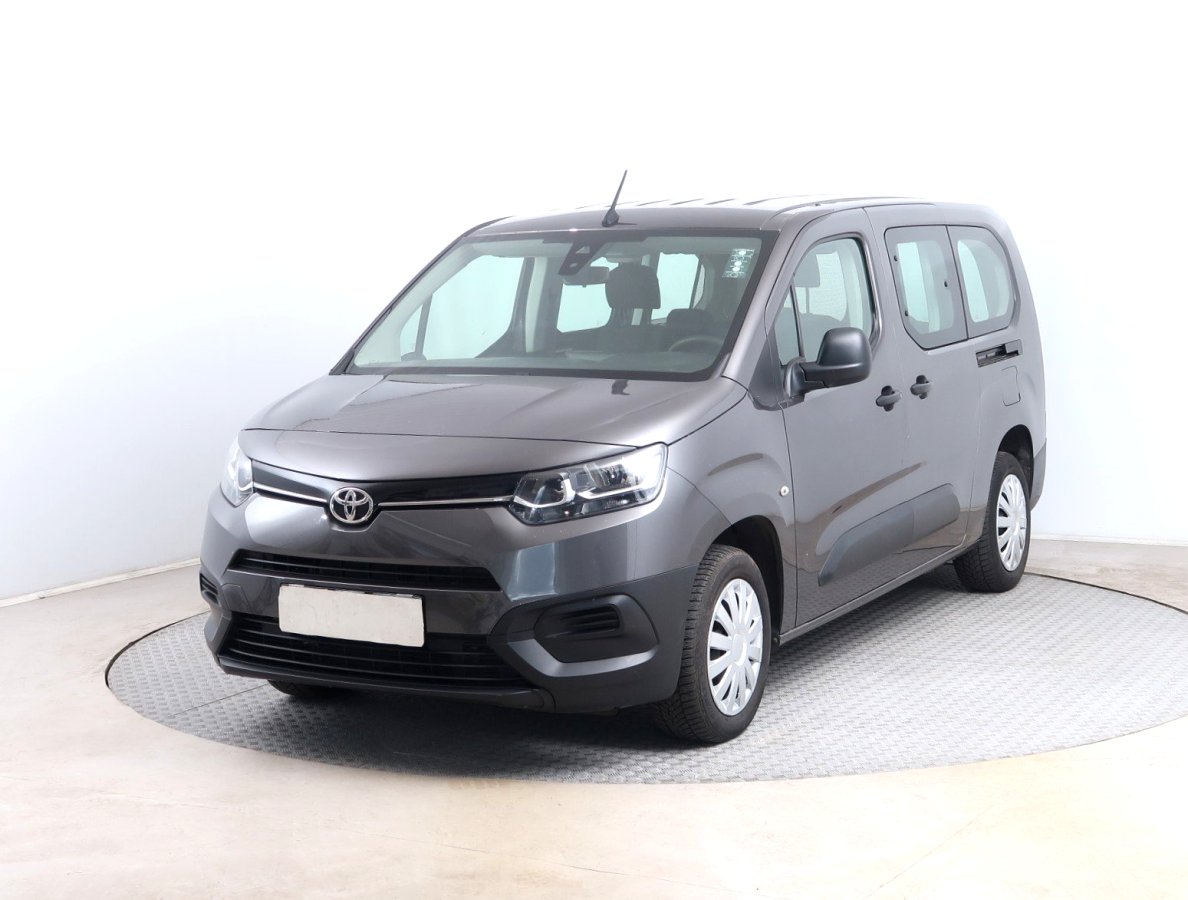 Toyota ProAce City Verso, 2021 - pohled č. 3