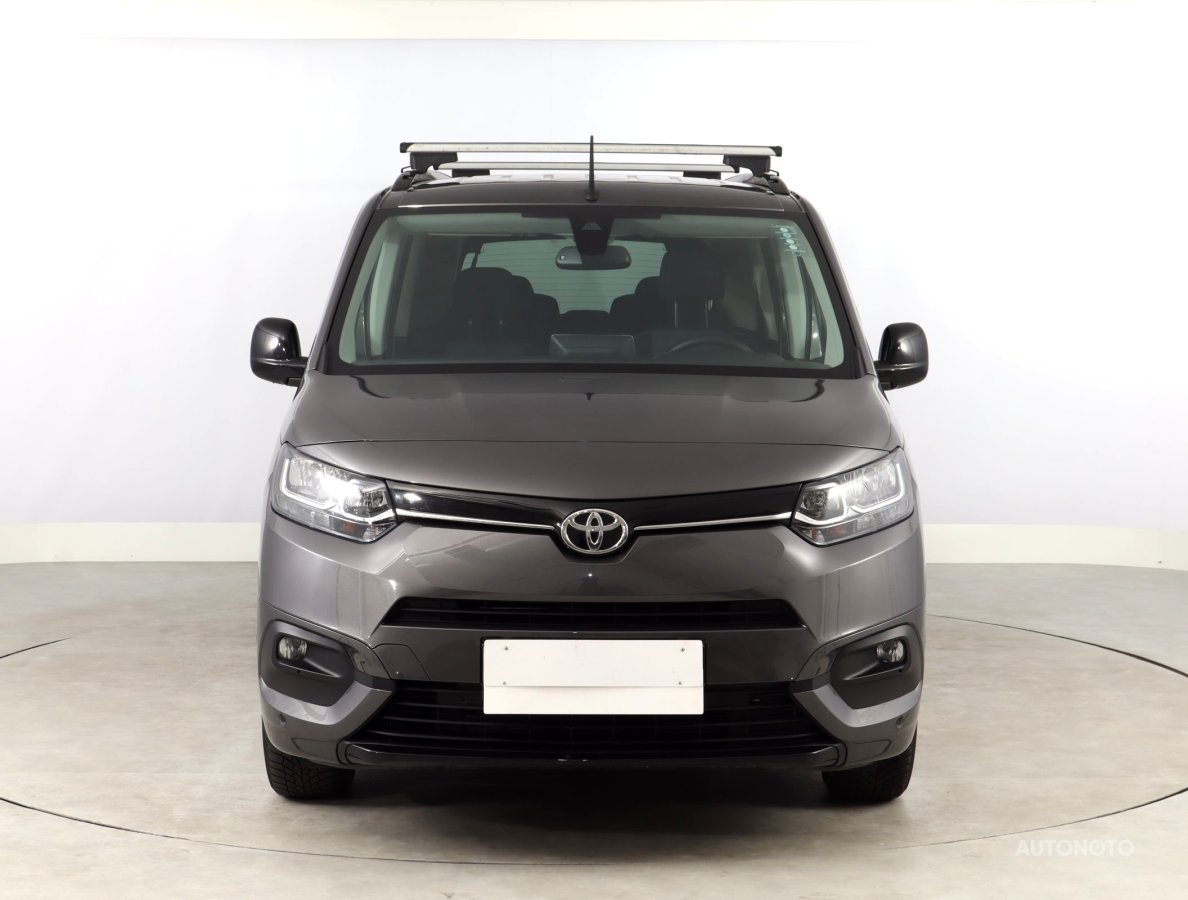 Toyota ProAce City Verso, 2024 - pohled č. 2