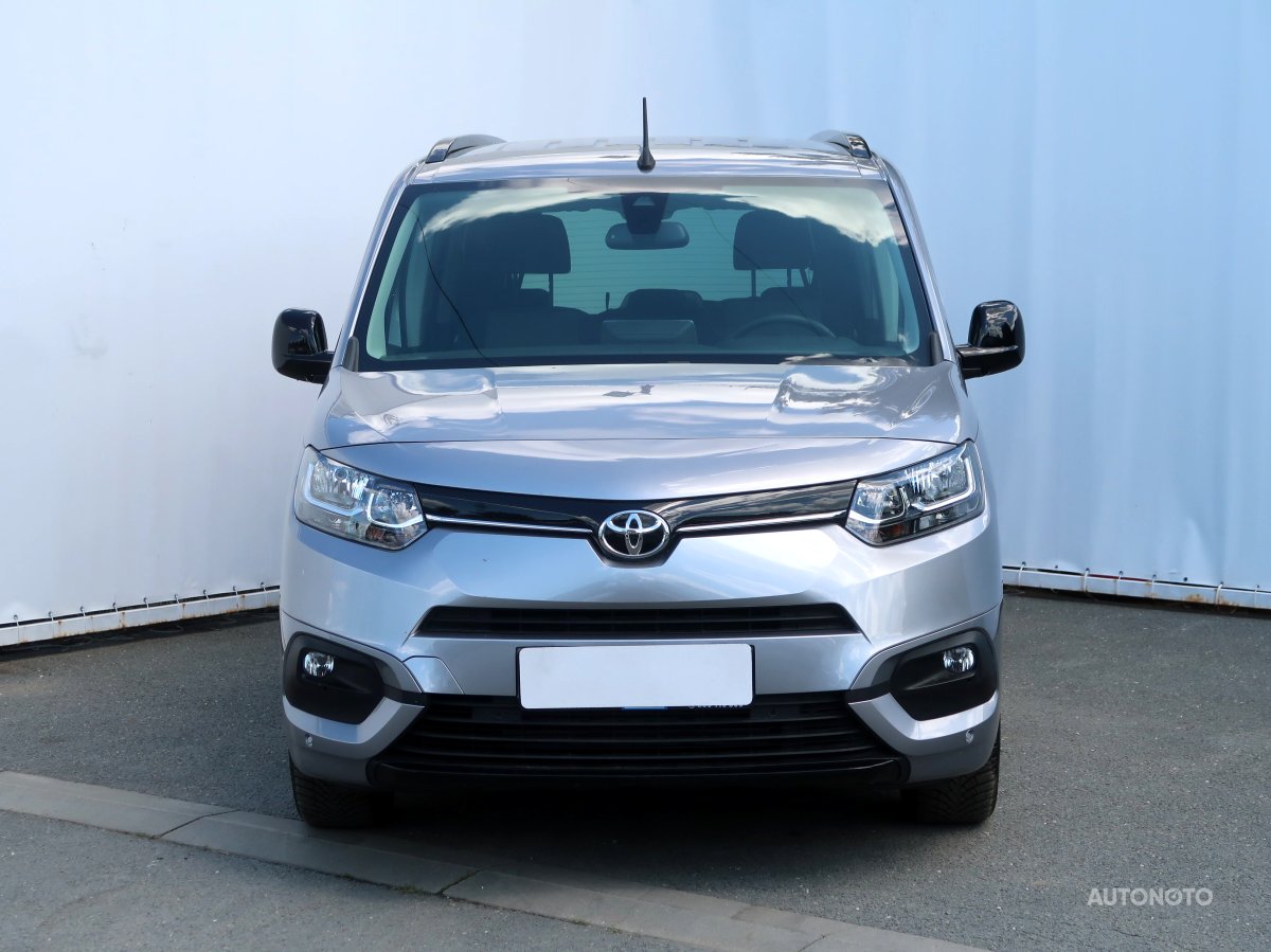 Toyota ProAce City Verso, 2024 - pohled č. 2