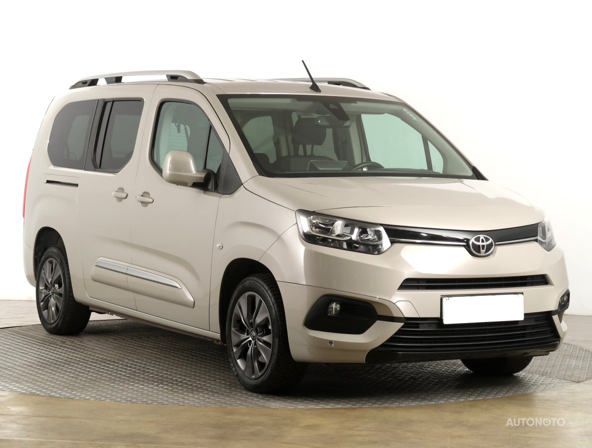 Toyota ProAce City Verso, 2021 - celkový pohled