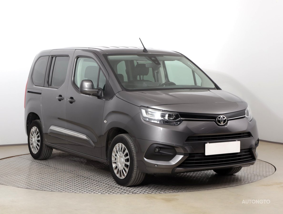 Toyota ProAce City Verso, 2020 - celkový pohled