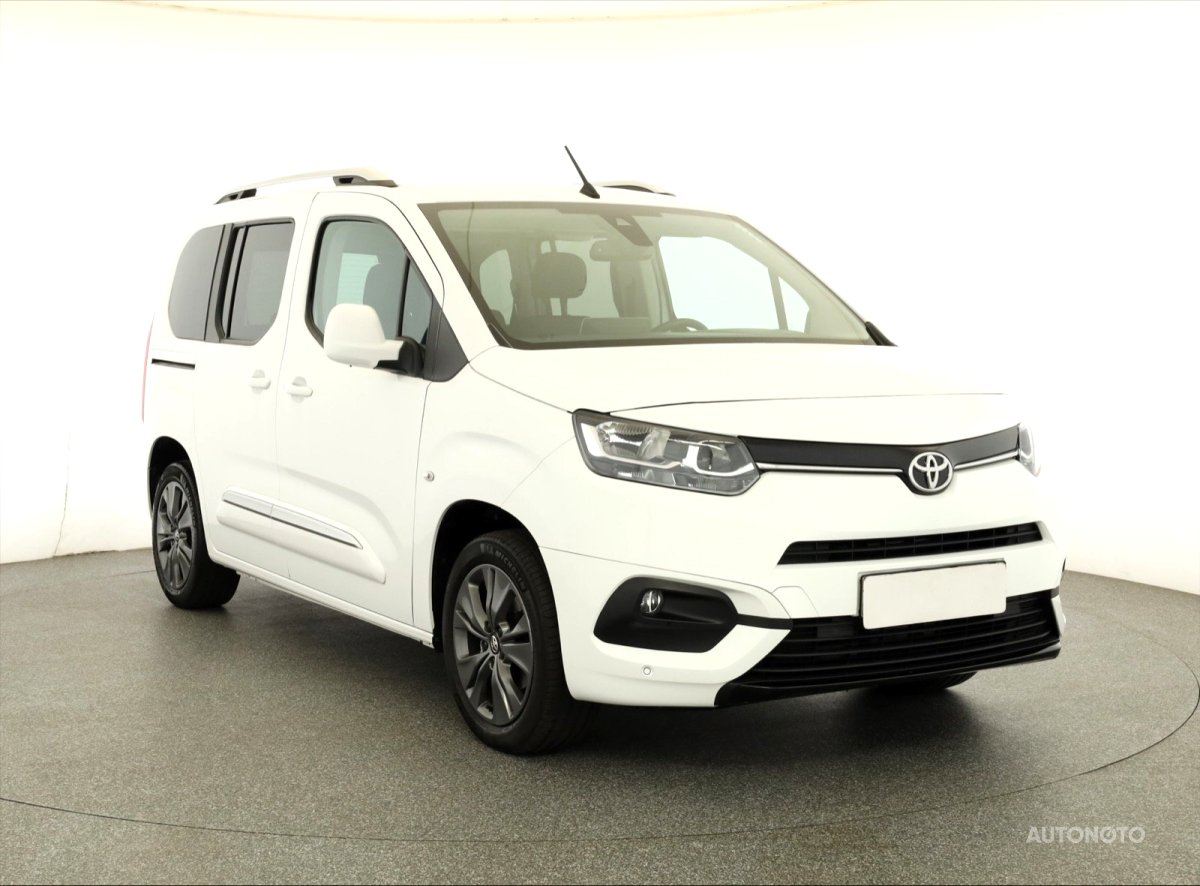 Toyota ProAce City Verso, 2020 - celkový pohled