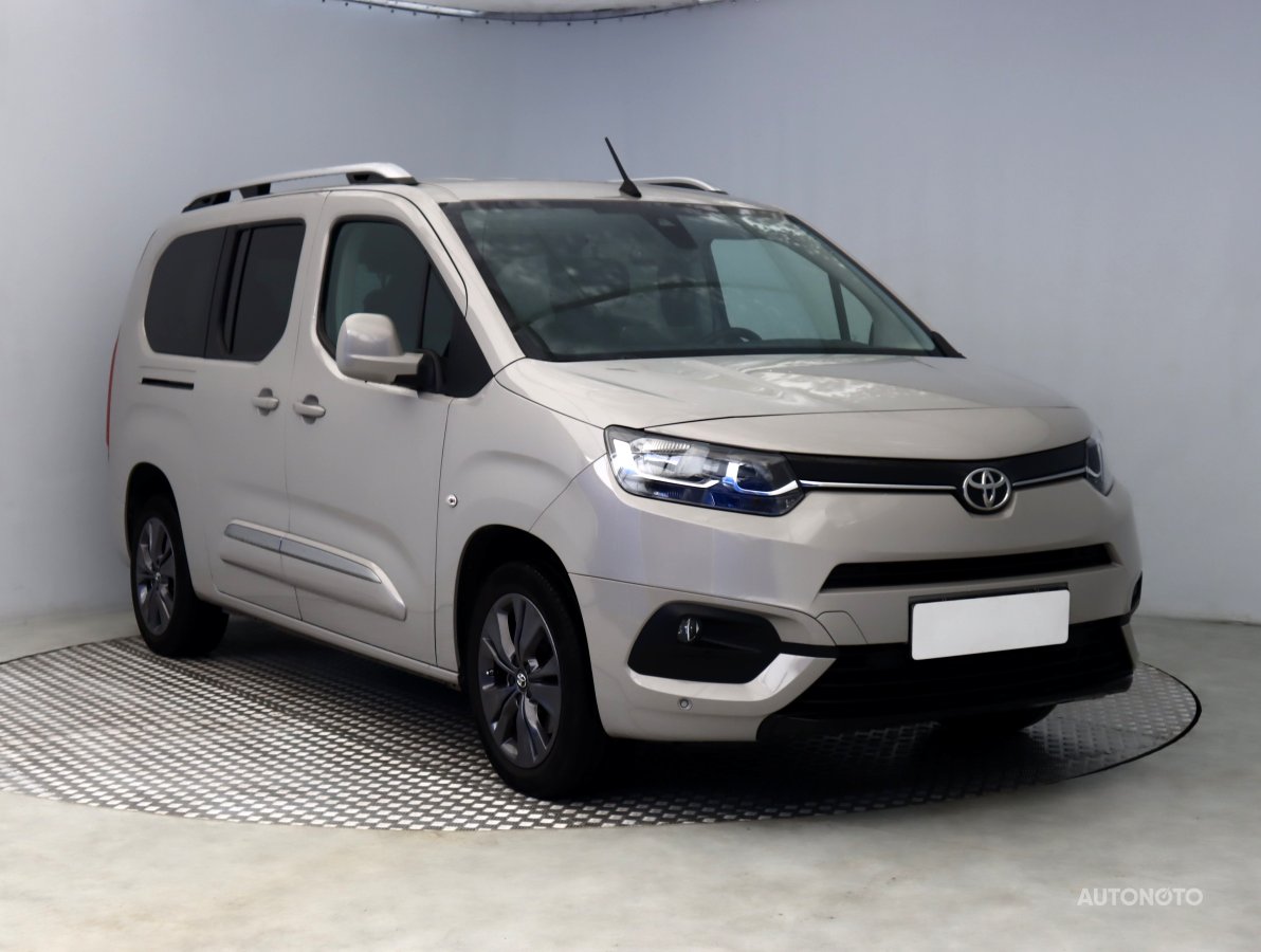 Toyota ProAce City Verso, 2021 - celkový pohled