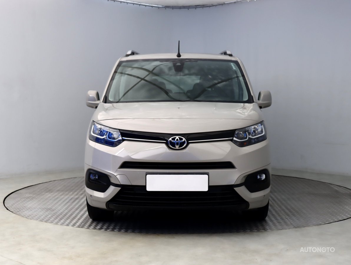 Toyota ProAce City Verso, 2021 - pohled č. 2