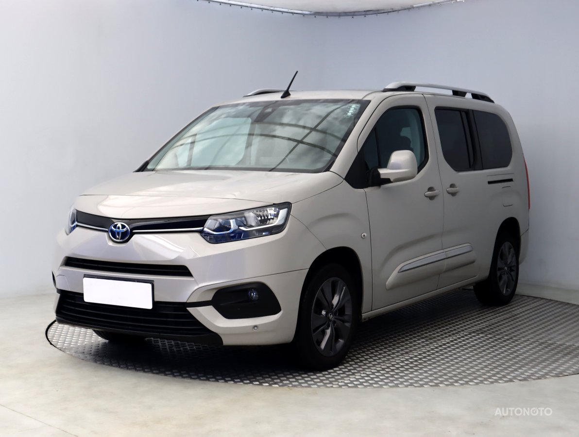 Toyota ProAce City Verso, 2021 - pohled č. 3