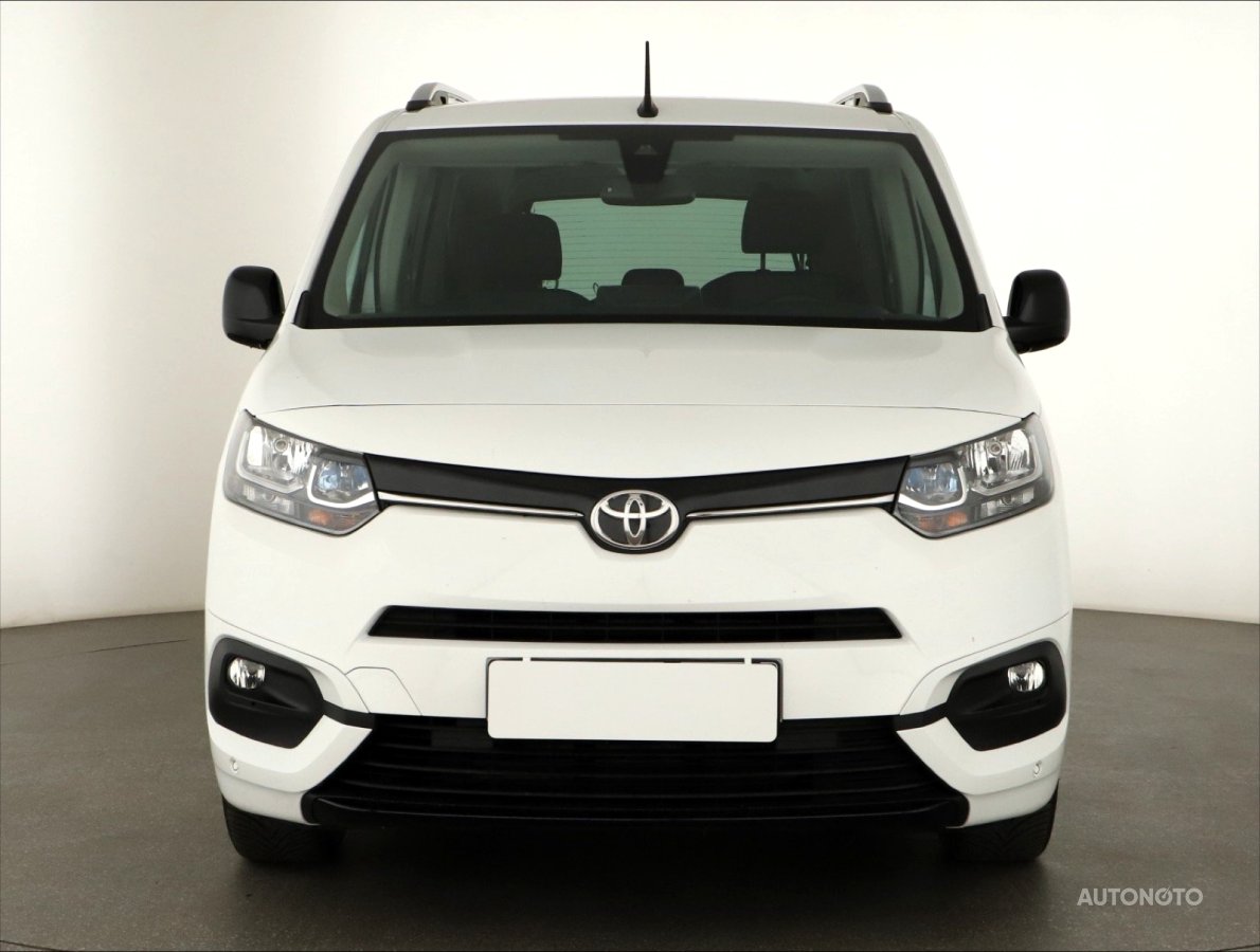 Toyota ProAce City Verso, 2022 - pohled č. 2