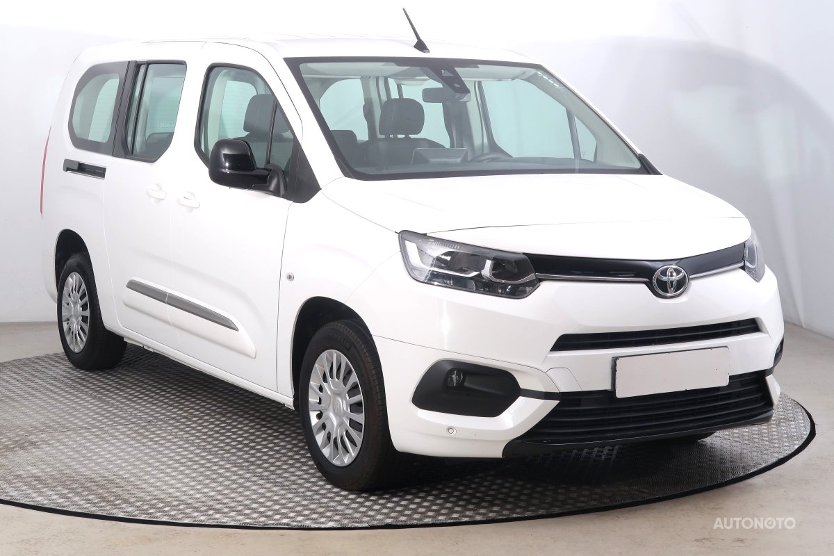Toyota ProAce City Verso, 2022 - celkový pohled