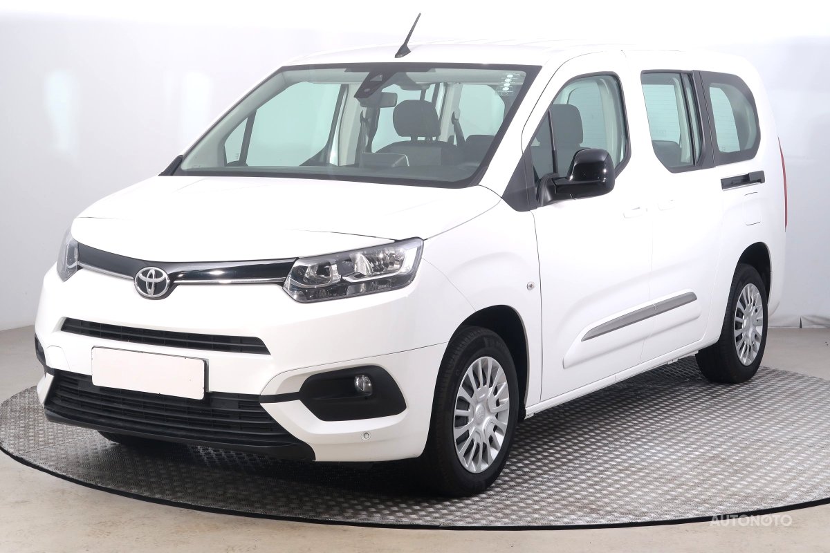 Toyota ProAce City Verso, 2022 - pohled č. 3