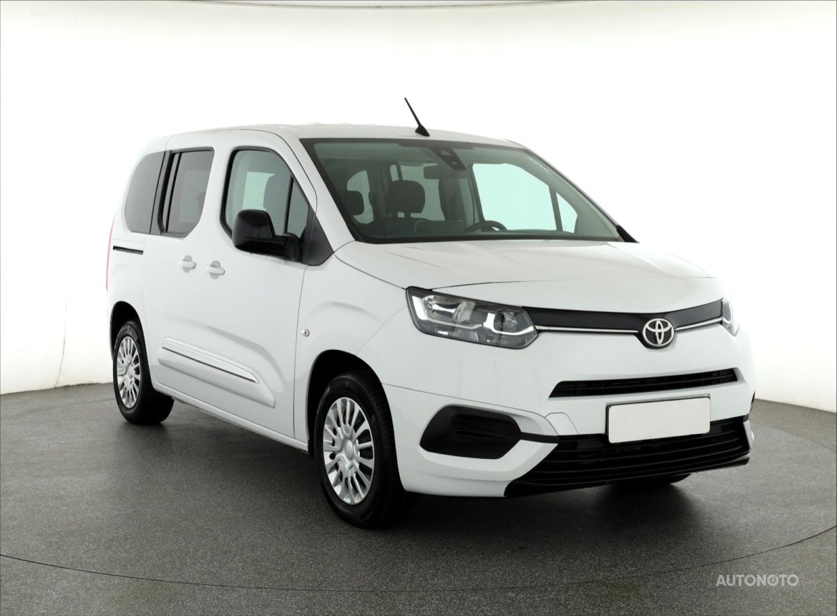Toyota ProAce City Verso, 2024 - celkový pohled