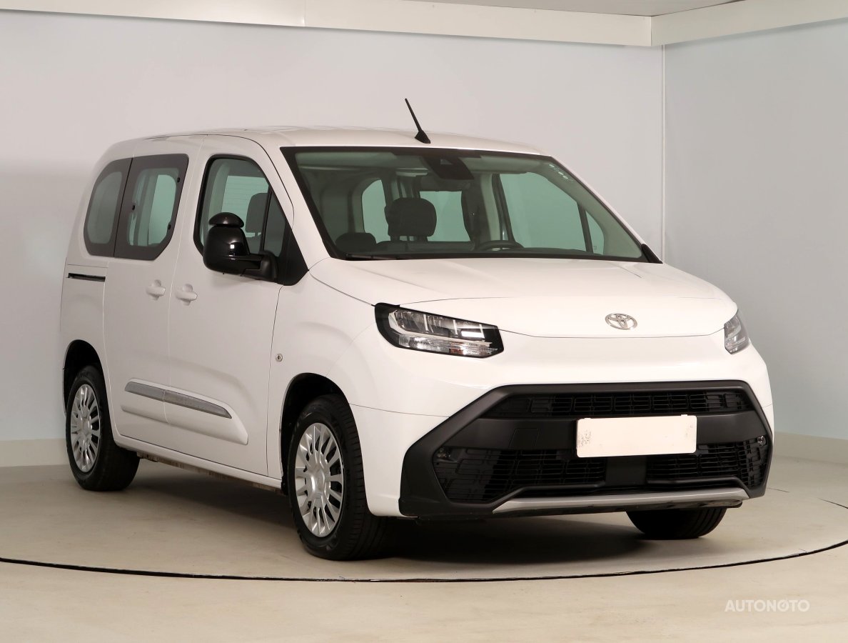 Toyota ProAce City Verso, 2024 - celkový pohled