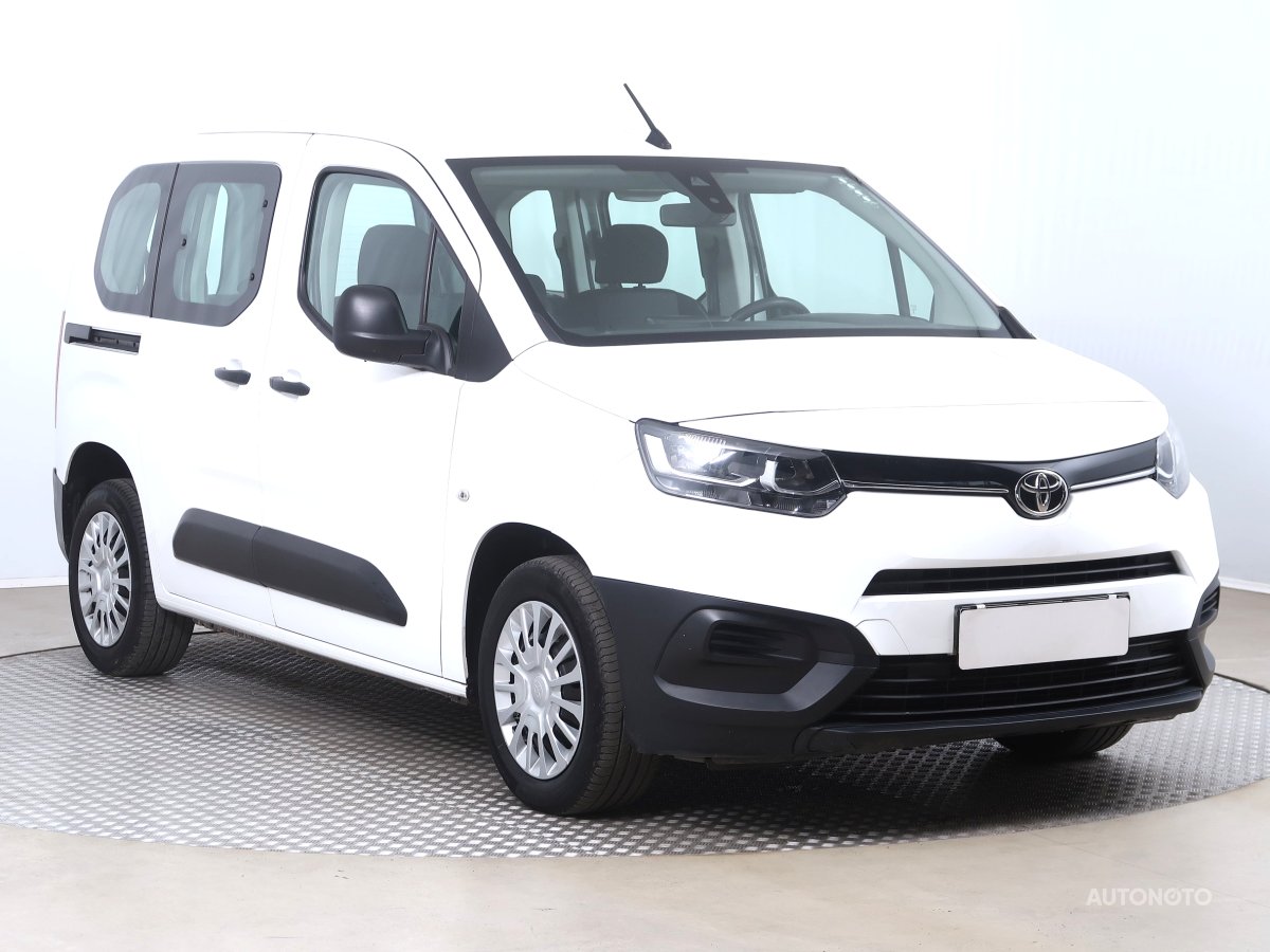 Toyota ProAce City Verso, 2020 - celkový pohled
