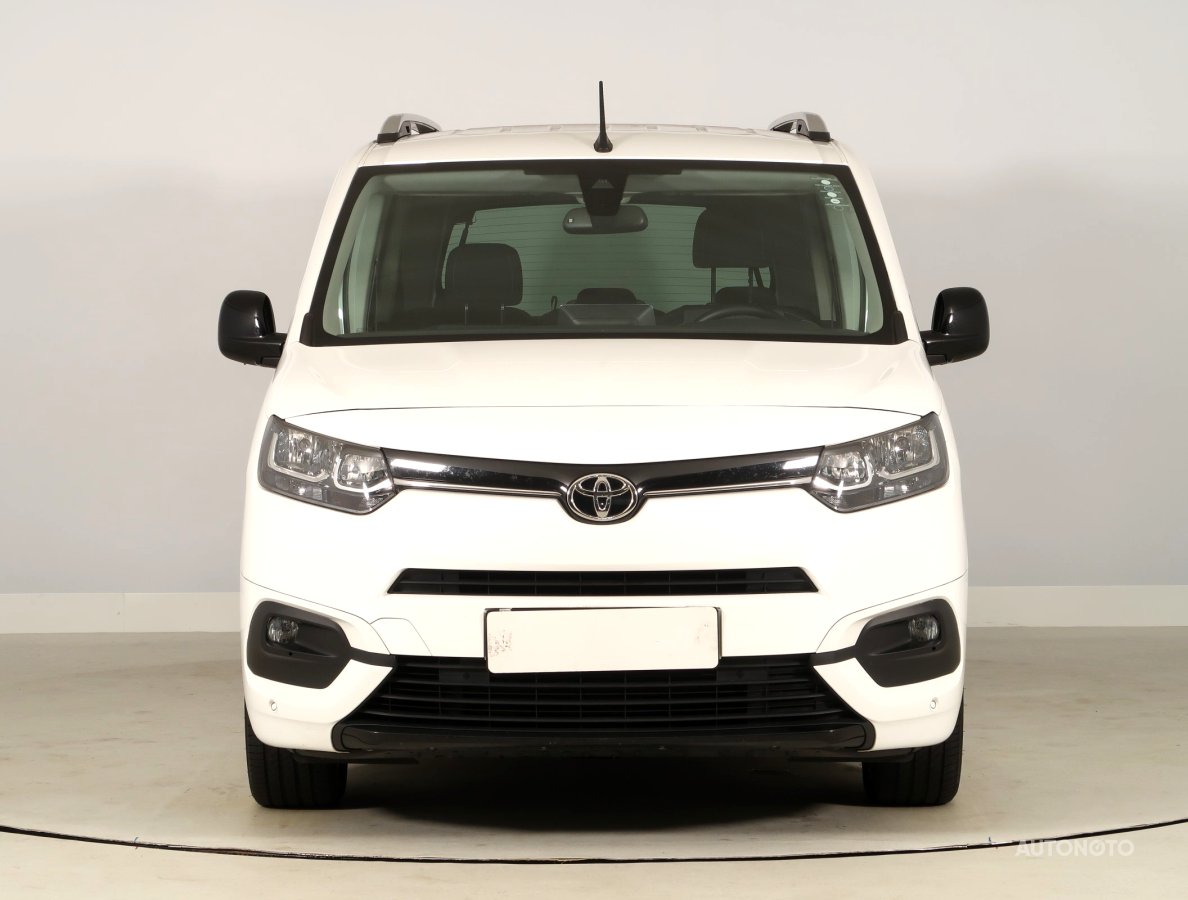 Toyota ProAce City Verso, 2022 - pohled č. 2