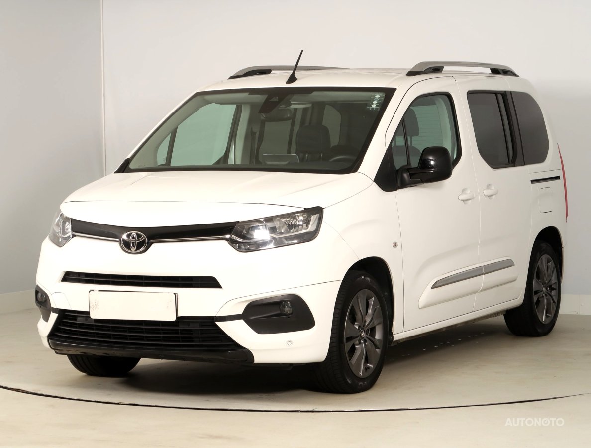 Toyota ProAce City Verso, 2022 - pohled č. 3