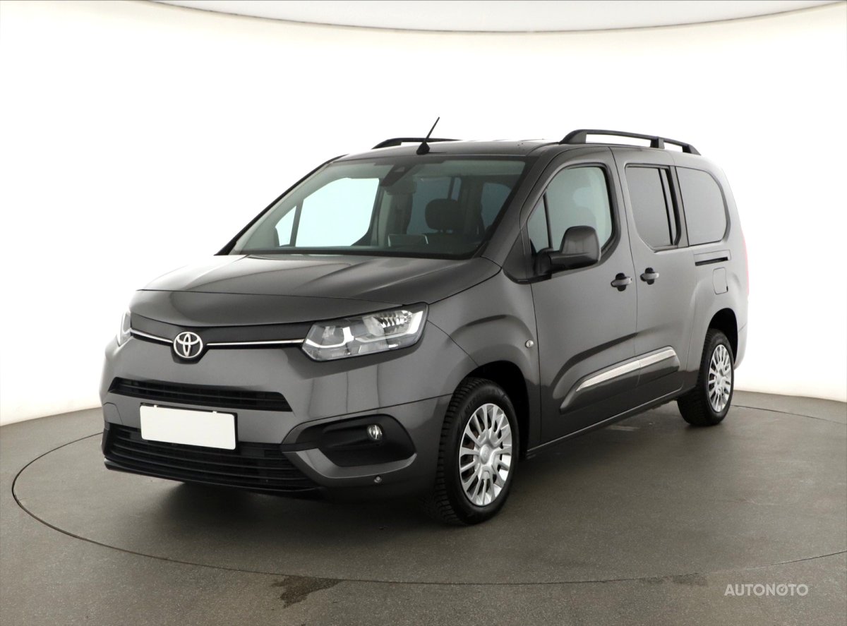 Toyota ProAce City Verso, 2021 - pohled č. 3